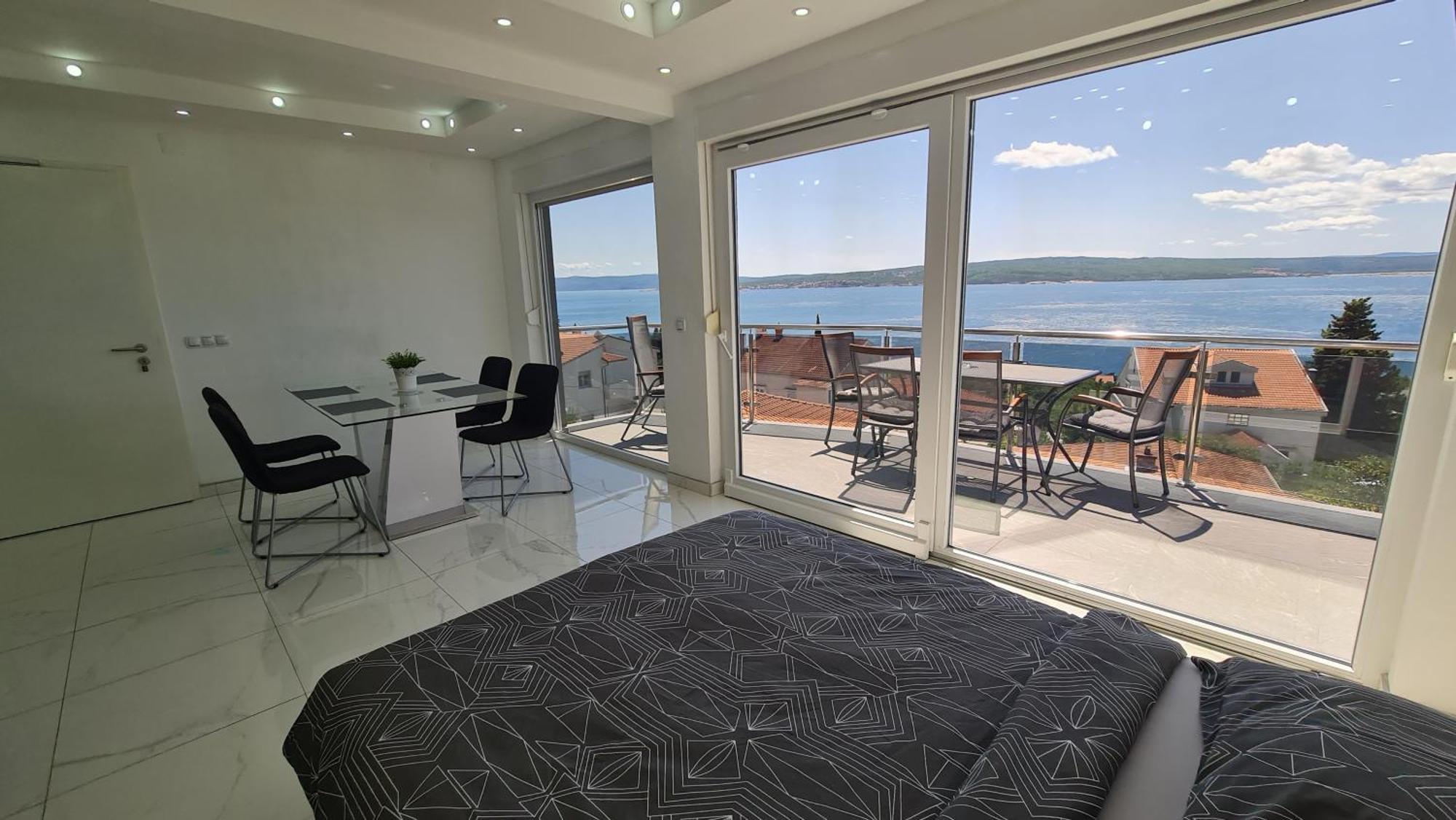 Apartments Blazevic, Heated Pool&Jacuzzi Dramalj Luaran gambar